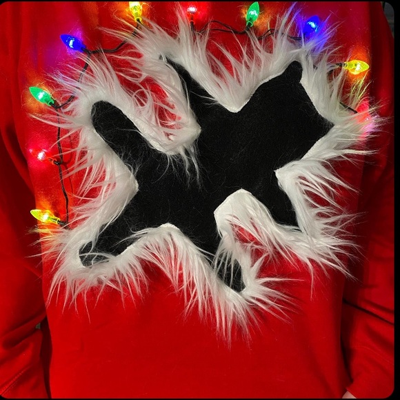 NWT Ugly Christmas Sweater Fried Cat from Griswolds Light Up String - Picture 3 of 5